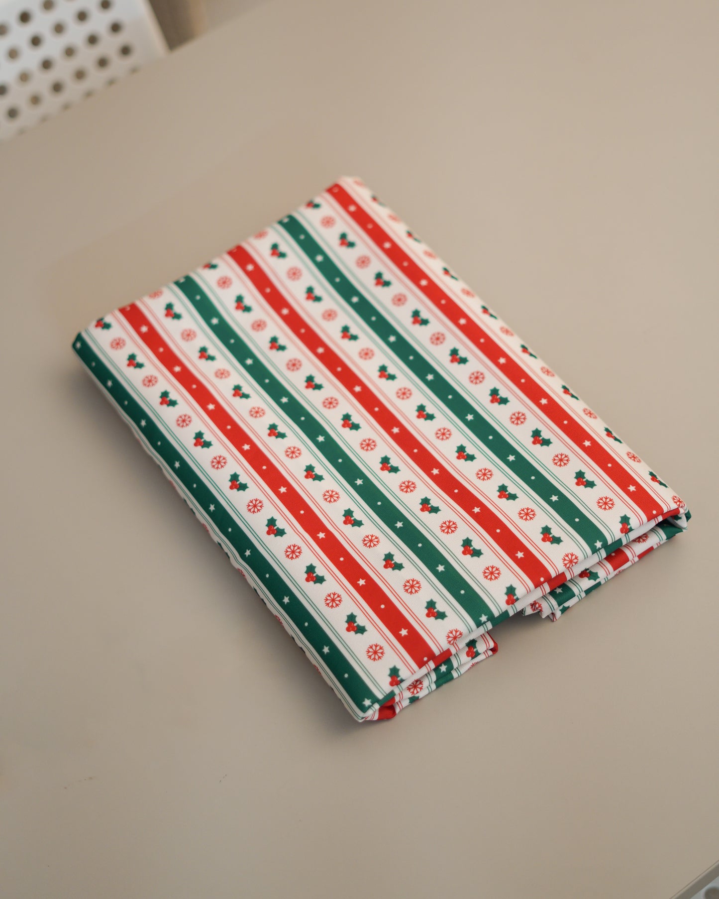 Christmas Table Cloth - Snowflake - White