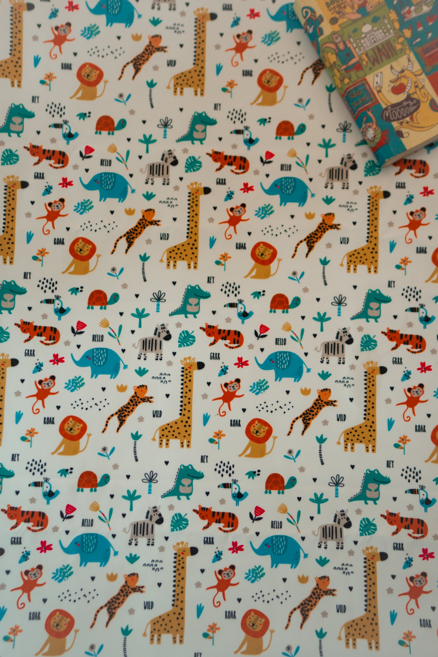 Kids Table Cloth - Animals - White
