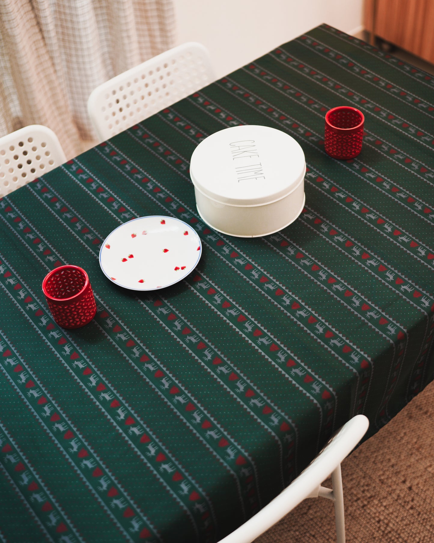 Christmas Table Cloth - Reindeer - Dark Green